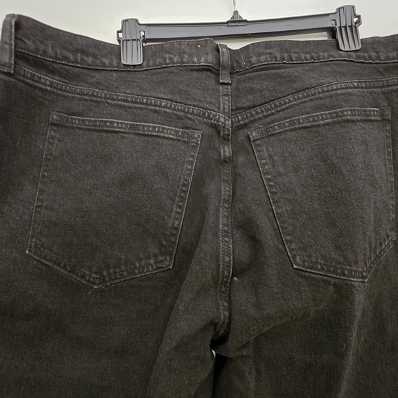 Abercrombie & Fitch Women's 90's Relaxed High Rise Black Jeans. 34 X 18. NWT. - Picture 5 of 6